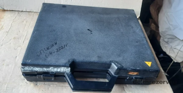 Закрытый пластиковый кейс аппарата лазерной терапии Soft-Laser SL-002