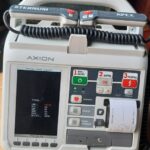 Дефибриллятор-монитор ДКИ-Н-11 AXION, б/у, неисправен